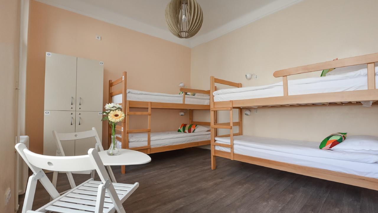 Roommates Hostel Beograd Eksteriør bilde