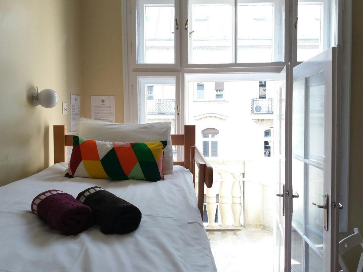 Roommates Hostel Beograd Eksteriør bilde